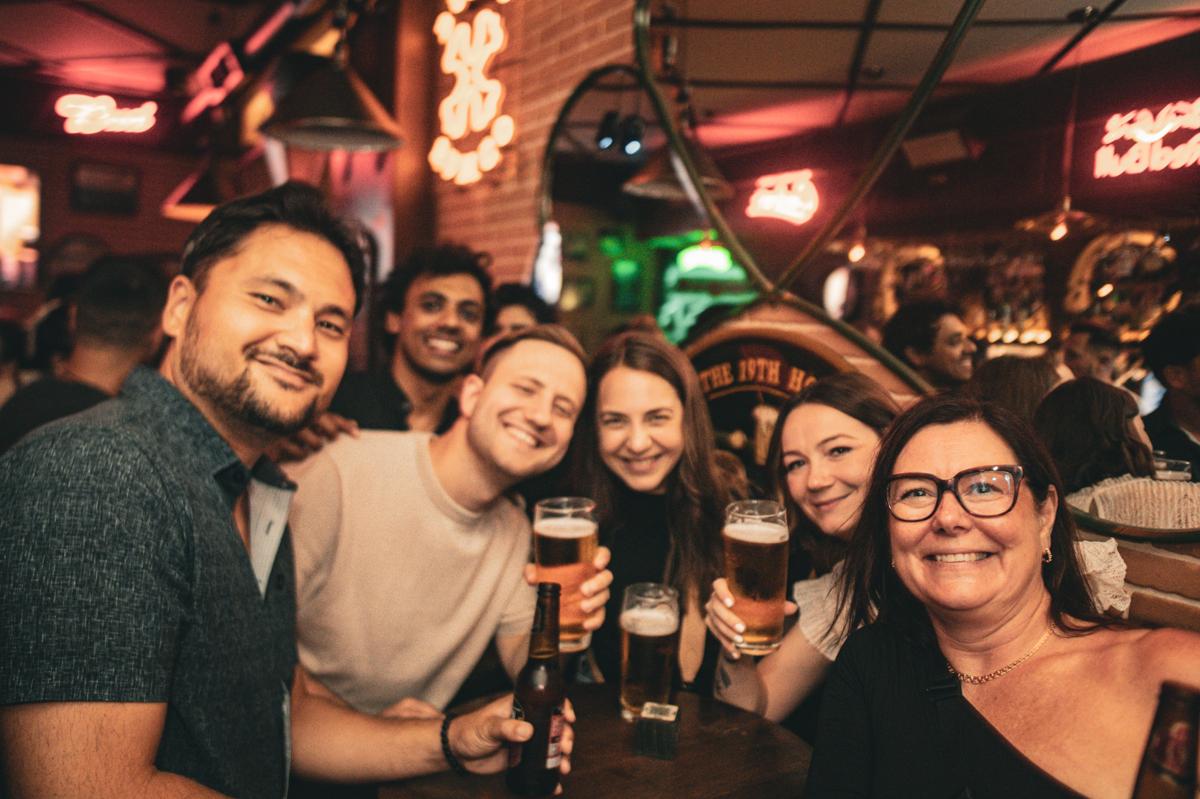 6 Reasons to Party with TiranaSZN Pub Crawl