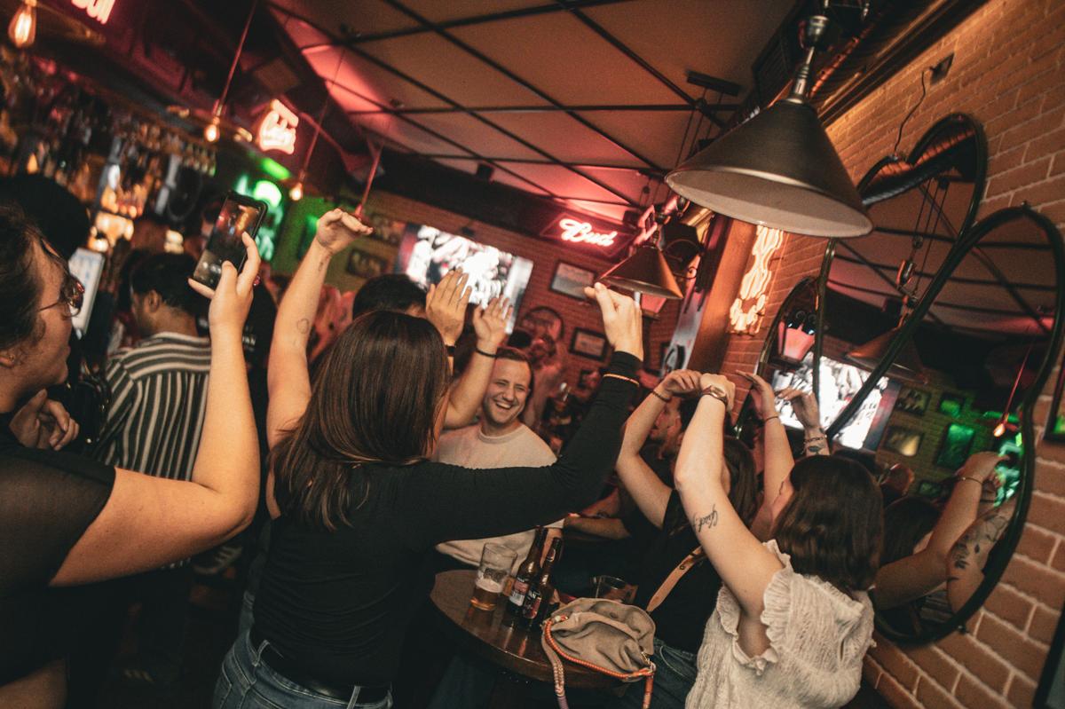 VloreSZN Pub Crawl – Discover the Best Nightlife in Vlorë